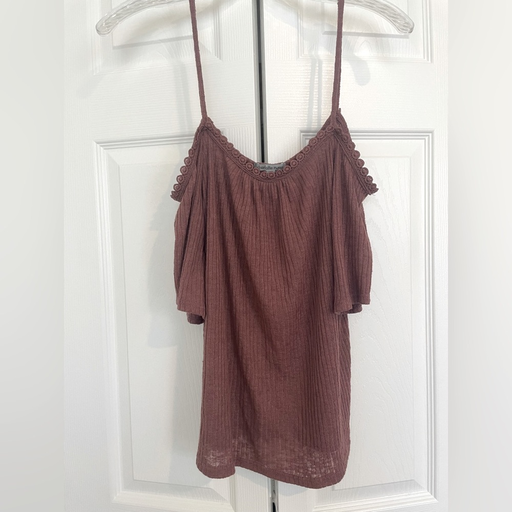 Rouge Hanging Shoulder Short Sleeve Top